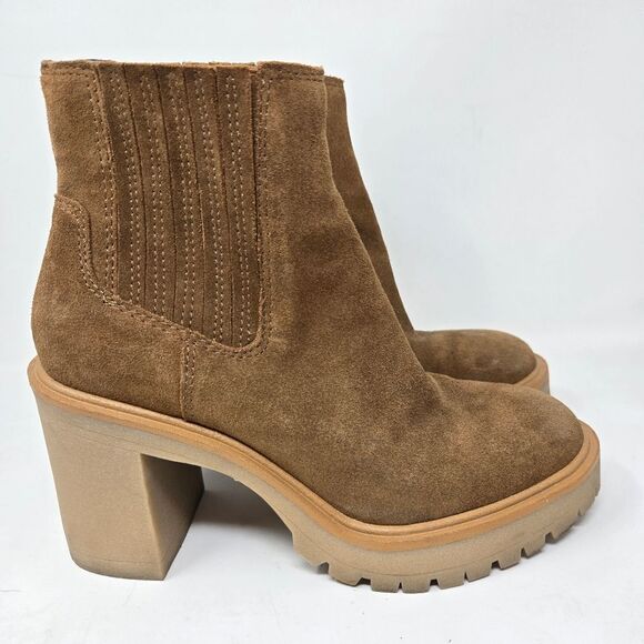 DOLCE VITA Caster H2O Cheslea Lug-Sole Platform Booties Size 8.5 Caramel Suede - Picture 2 of 13
